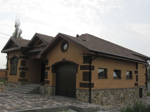 Старооскольский кирпич (ОСМиБТ) утолщенный 1,4НФ солома гладкий